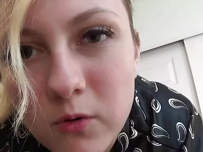 Letett egy latin nőt a földre ingyen online szex
