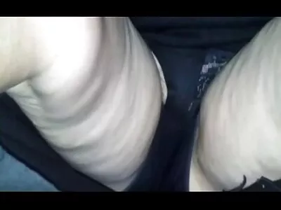 A kanapéra rajzolta szex videó teljes film szeretőjét