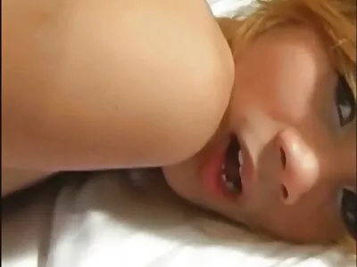 Lefektette szeretőjét az ágyra ingyen sexvideók